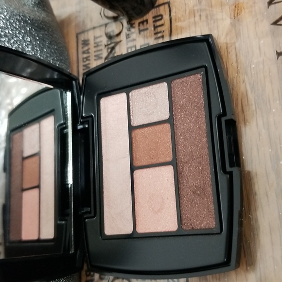 LANCOME MAKEUP BUNDLE - Picture 3 of 6